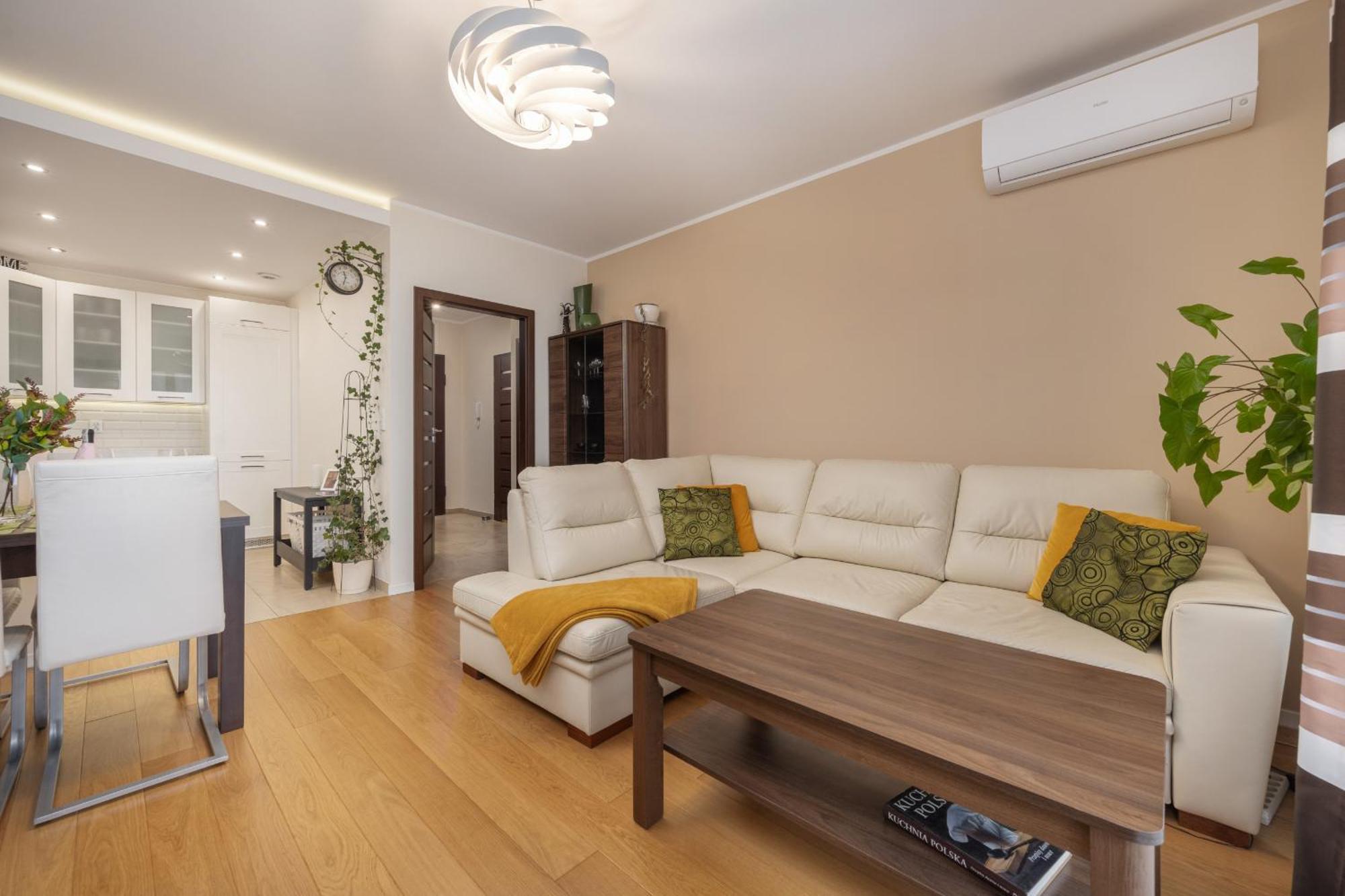 Comfortable Apartment Krakowska Wroclaw With Free Parking By Noclegi Renters Bagian luar foto