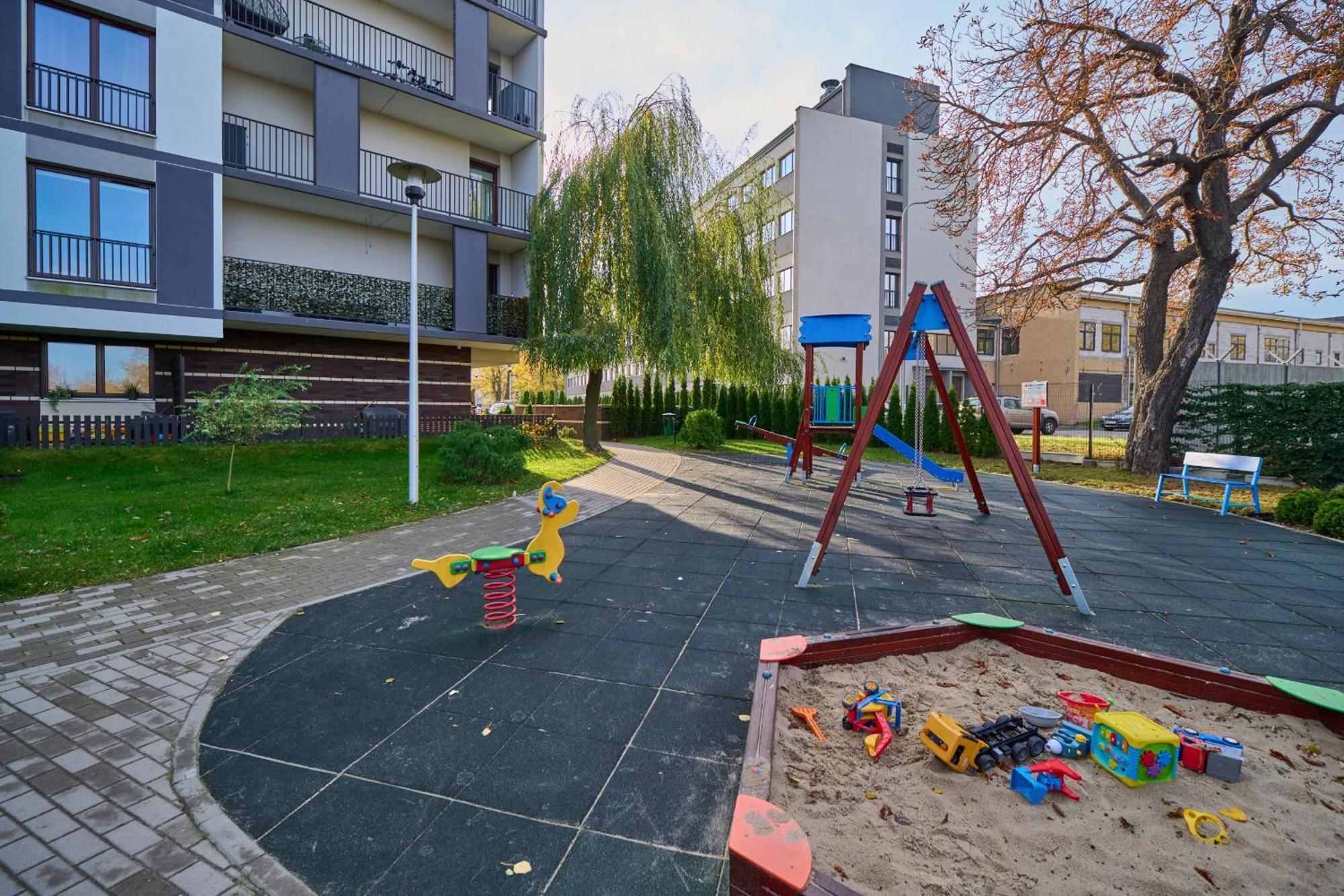 Comfortable Apartment Krakowska Wroclaw With Free Parking By Noclegi Renters Bagian luar foto
